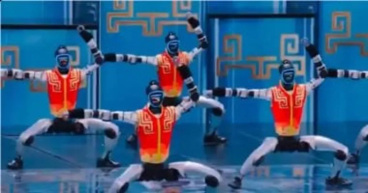 روبوتات فائقة الواقعية تسرق الأضواء برقصات وحركات قتالية في مهرجان الربيع بالصين