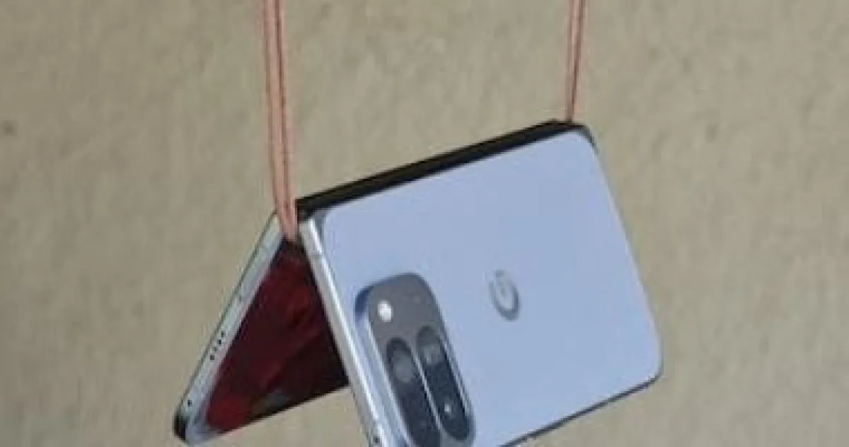 تسريبات تكشف تصميم Google Pixel 11 Pro Fold الجديد: كاميرات مختلفة وهيكل أنحف