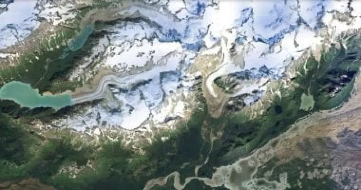 توسع مرعب للبحيرات الجليدية في ألاسكا يرفع منسوب خطر الفيضانات المفاجئة