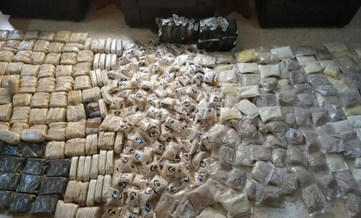 ضبط 1.29 طن مخدرات بالمناطق المحررة.. الداخلية تتهم الحوثيين