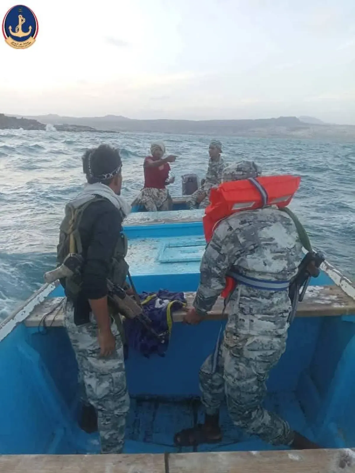 خفر السواحل: تكثيف جهود البحث عن صيادين مفقودين قبالة سواحل شبوة