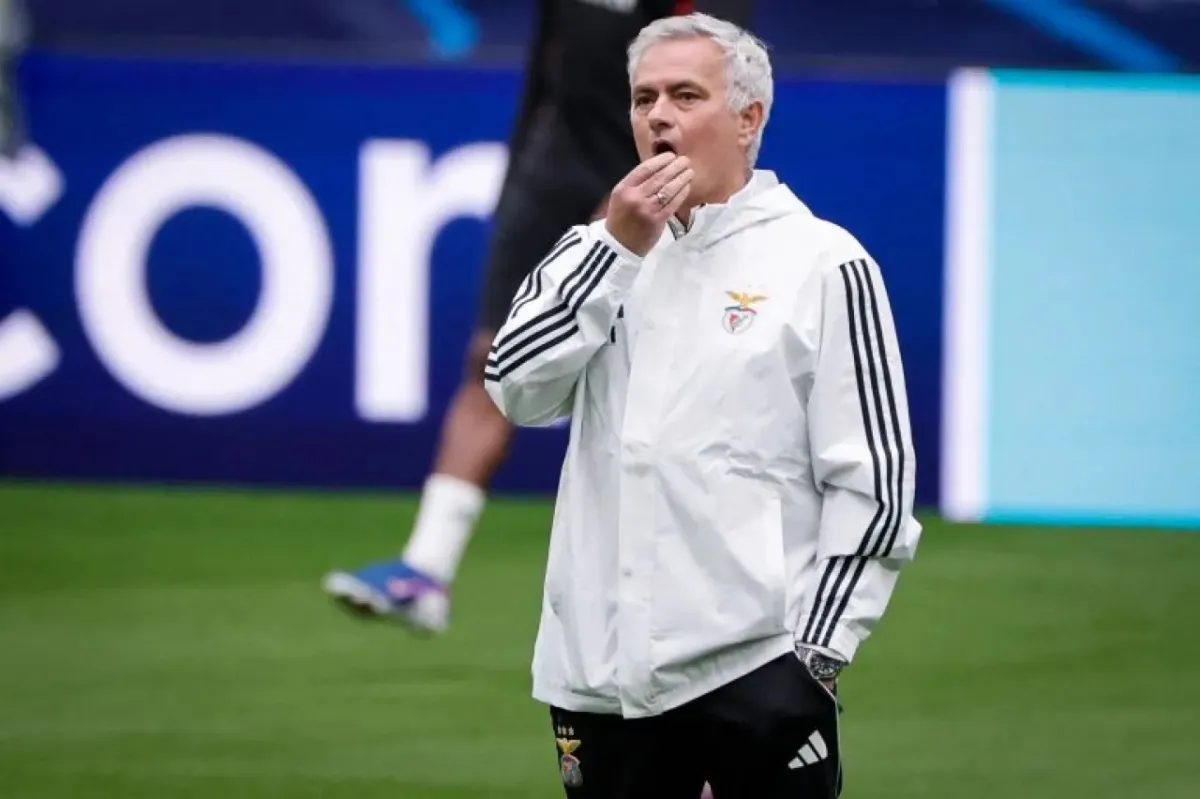 مورينيو ينفي مفاوضات ريال مدريد ويكشف خططه للمستقبل