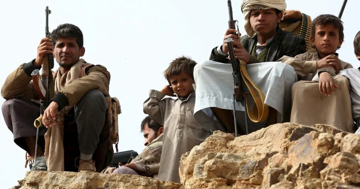 الحرب الحوثية تدفع ملايين الأطفال اليمنيين خارج المدارس وتفاقم أزمة التعليم