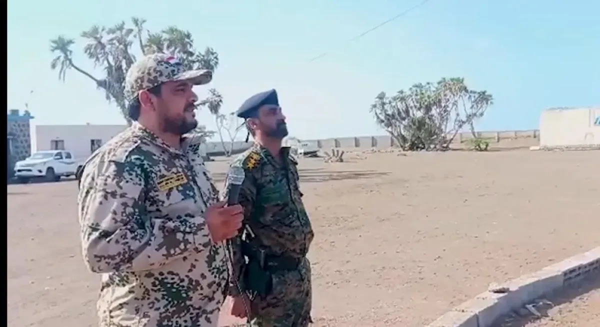 القوسي يزور قطاع أمن الساحل الغربي بالمخا مهنئاً بعيد الأضحى