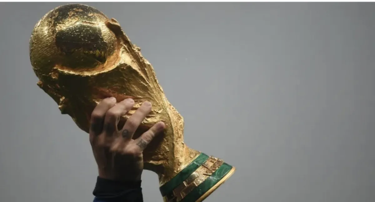 فيفا يعلن القوائم النهائية لمونديال 2026: وجوه جديدة وأساطير تتنافس