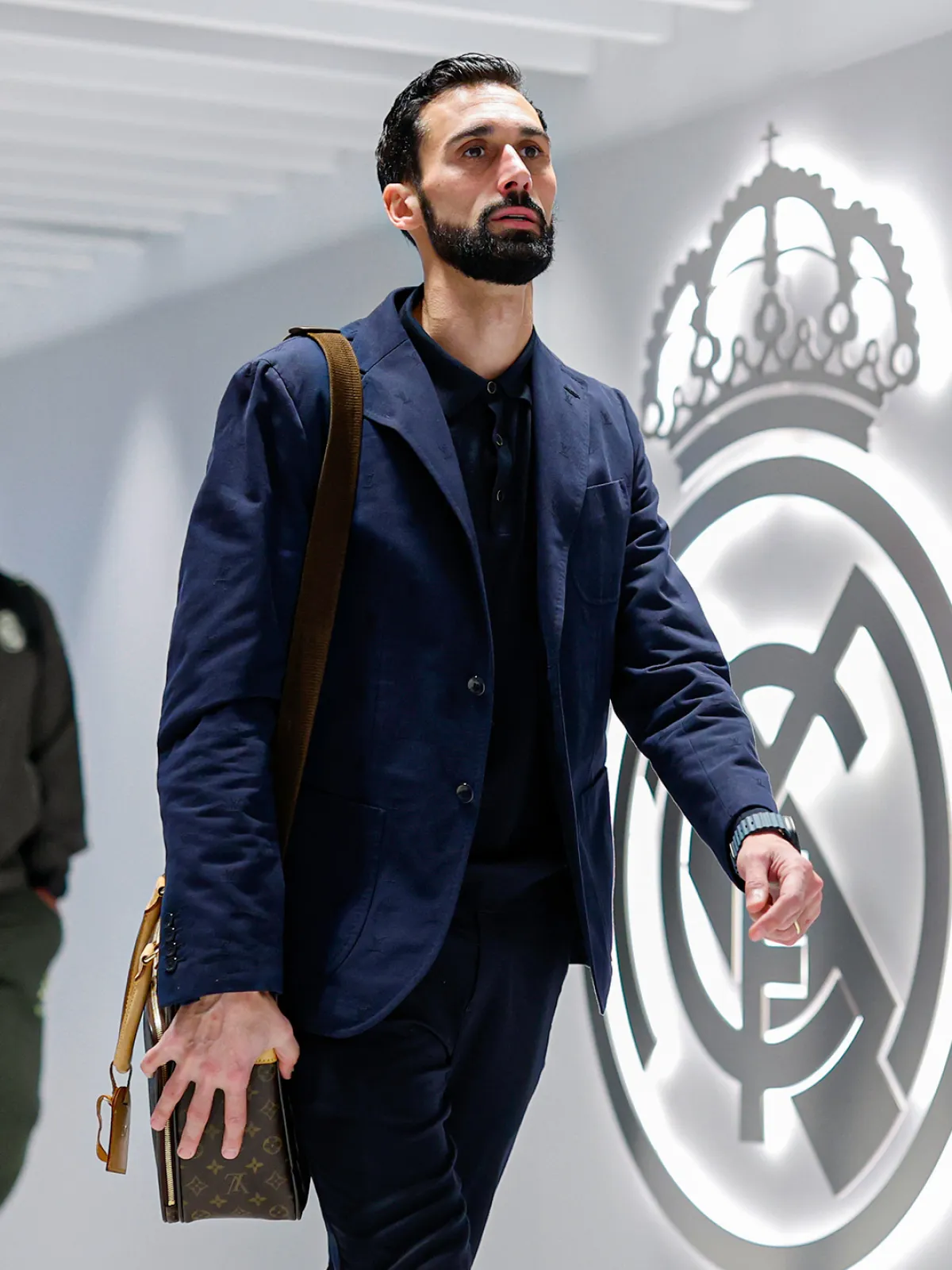 أربيلوا يودع ريال مدريد رسمياً بعد موسم مخيب