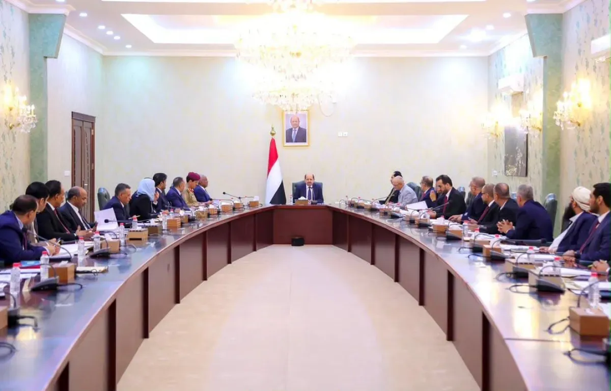 مجلس الوزراء اليمني يعلن الانعقاد الدائم ويرفع الجاهزية لحماية السيادة