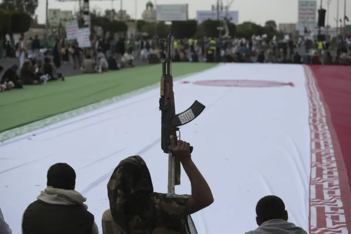 اليمن: مجلس القيادة الرئاسي يشدد العقوبات على المتخابرين مع الحوثيين تصل للإعدام