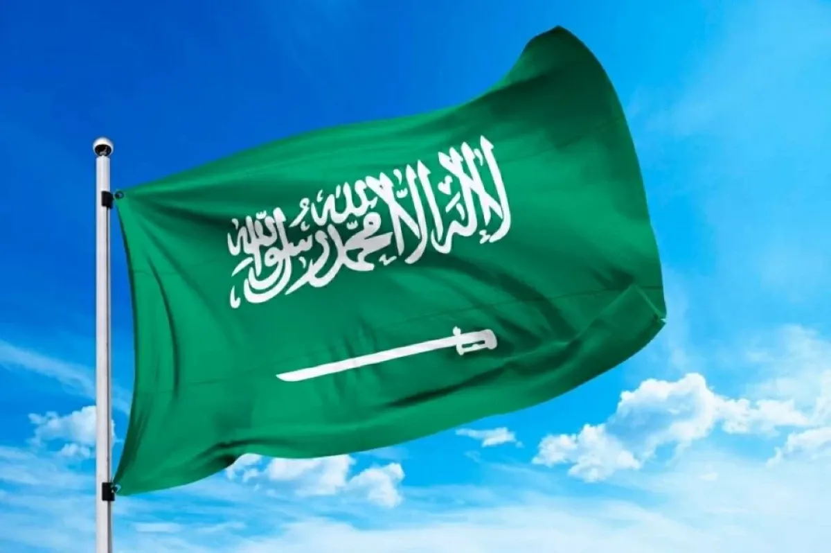 السعودية تعترض صاروخاً بالستياً حوثياً وطائرة مسيرة باتجاه الرياض